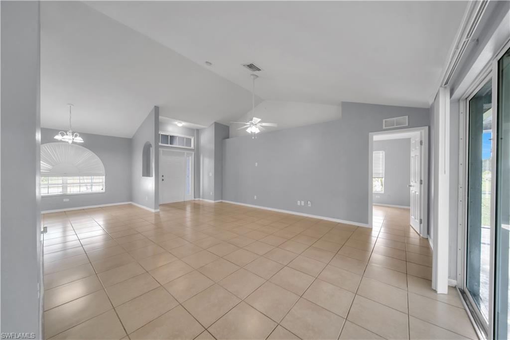 2321 Kismet Pkwy E Property Photo 11