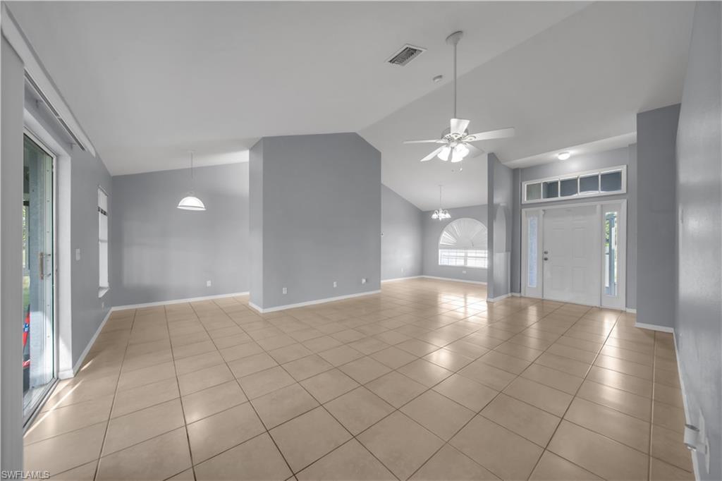 2321 Kismet Pkwy E Property Photo 13