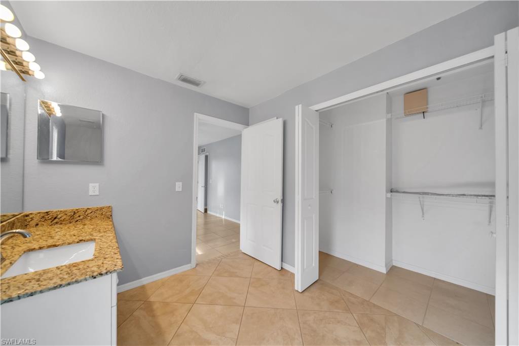 2321 Kismet Pkwy E Property Photo 18