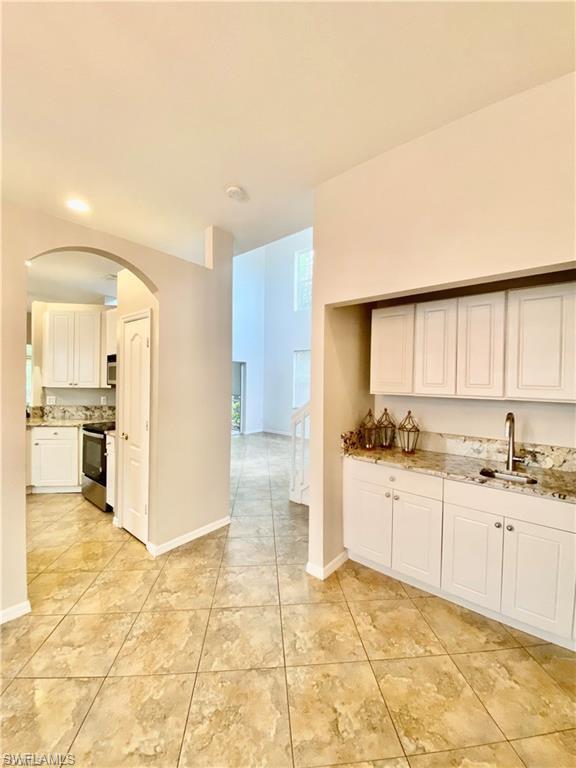 8929 Spring Mountain Way Property Photo 5