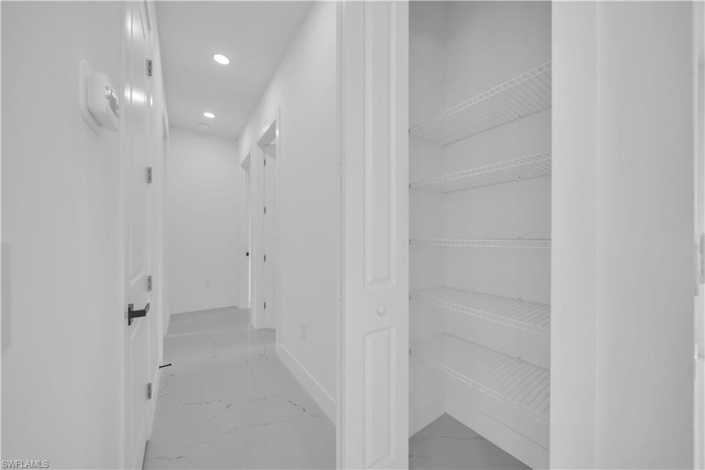 3303 53rd St W Property Photo 21