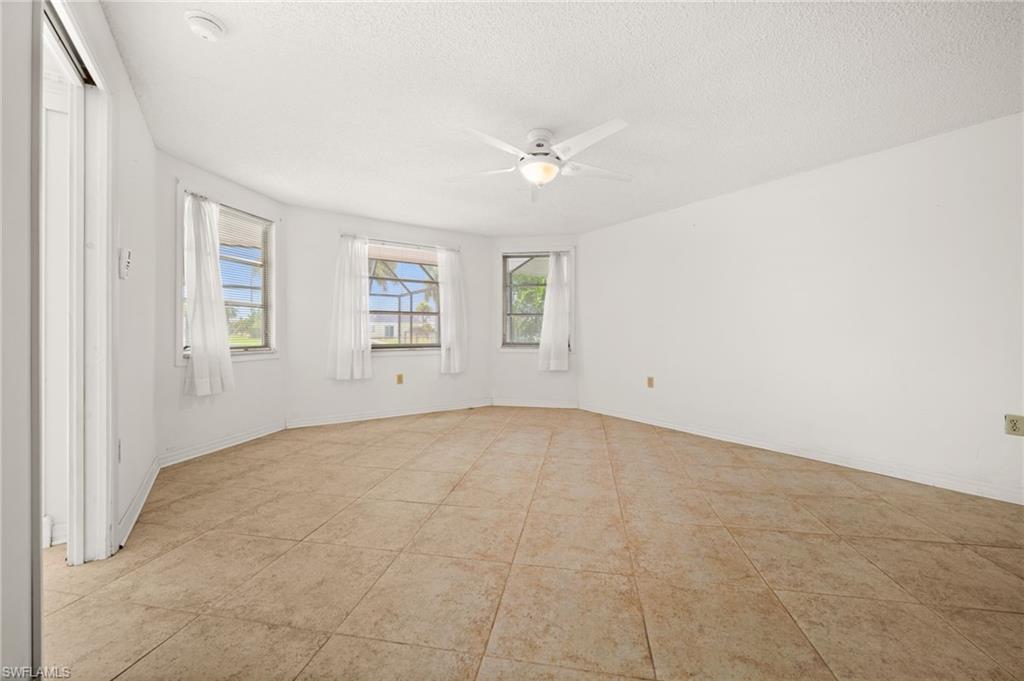 4102 Se 1st Pl Property Photo 19
