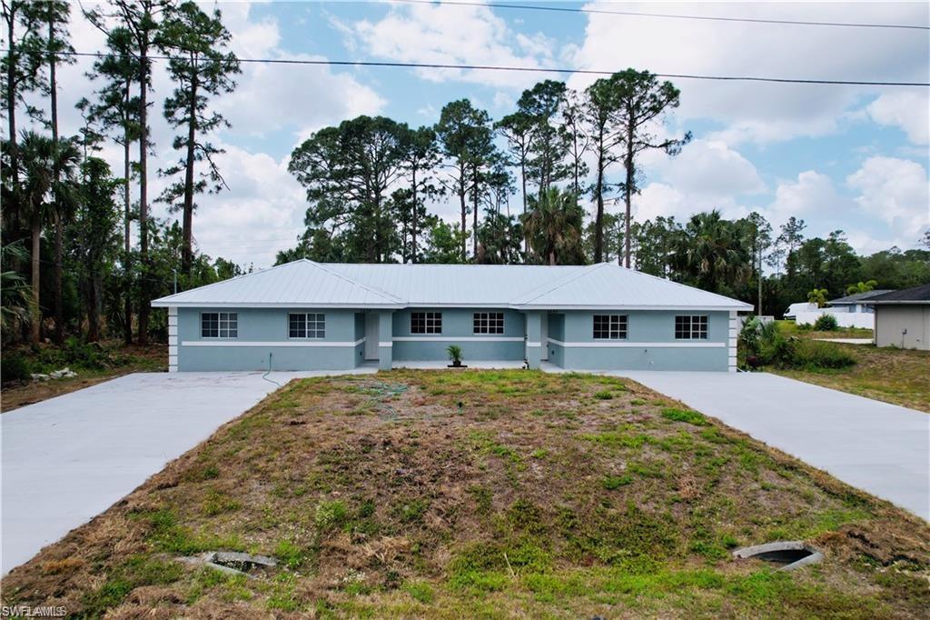 3825/3827 Hollycrest St Property Photo 2