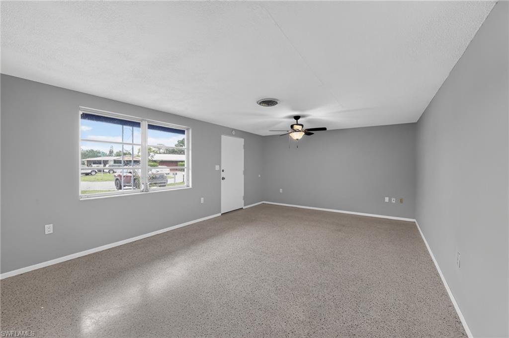 3238 Savage Rd Property Photo 9