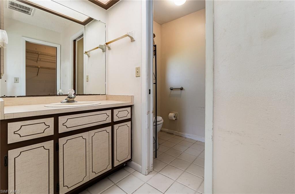 1725 Se 11th Ter Property Photo 11