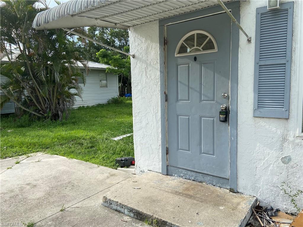 8110 Howell Ave Property Photo 2