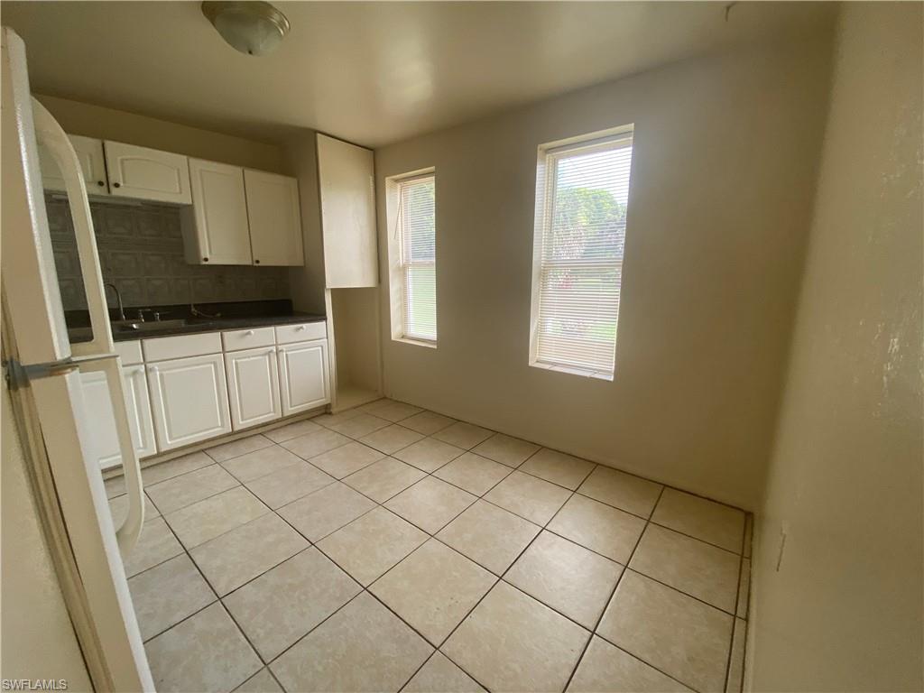 8110 Howell Ave Property Photo 6