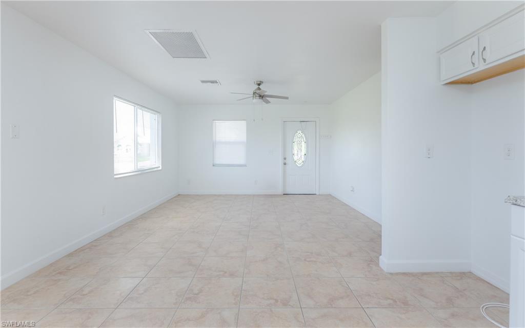 1818/1822 Stevenson Rd Property Photo 9