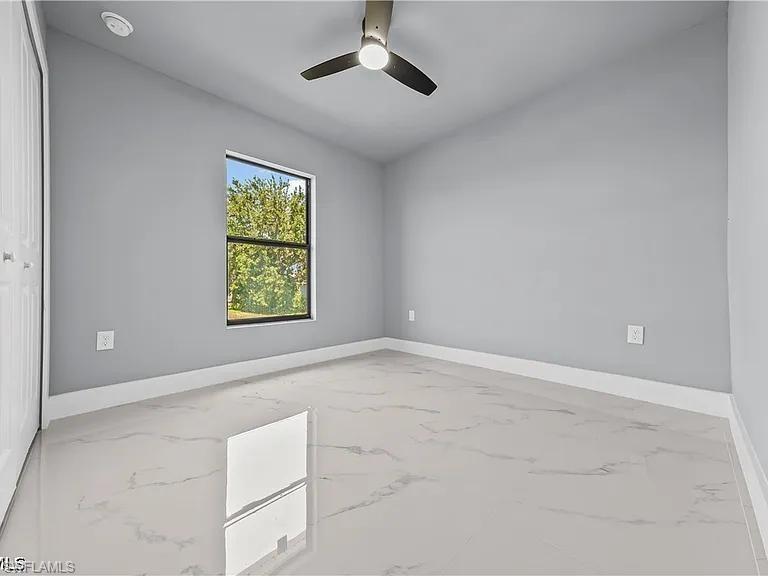 1130 Graystone Ave Property Photo 17