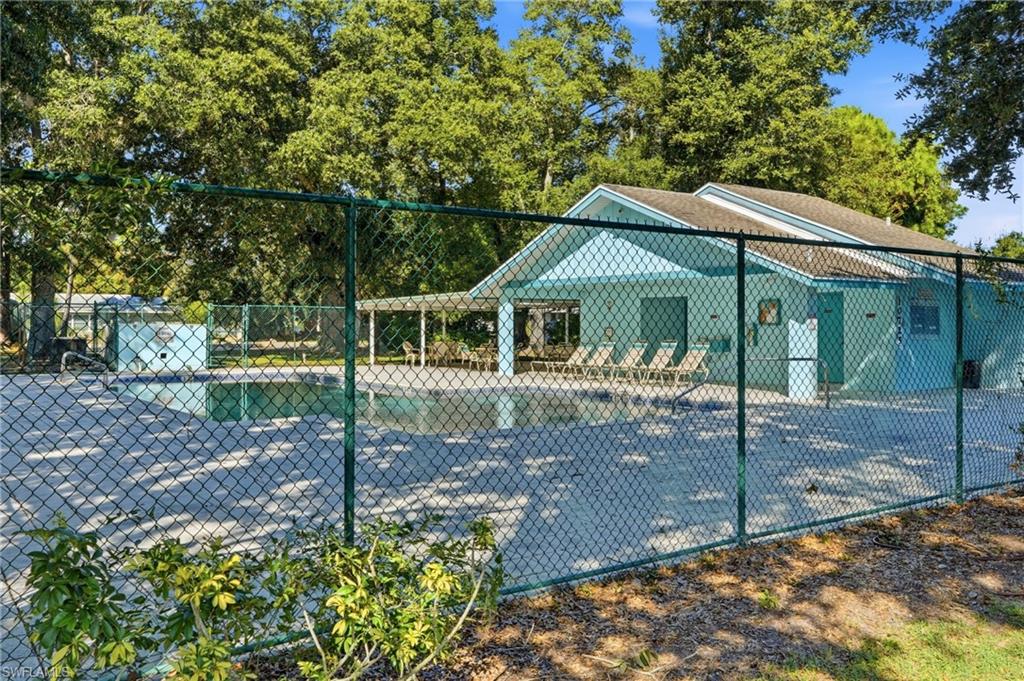 19368 Coraltree Ct Property Photo 18