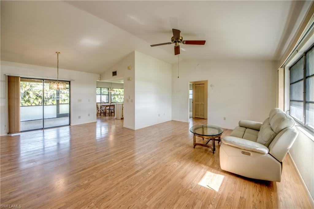 3810 Sw 7th Ave Property Photo 3