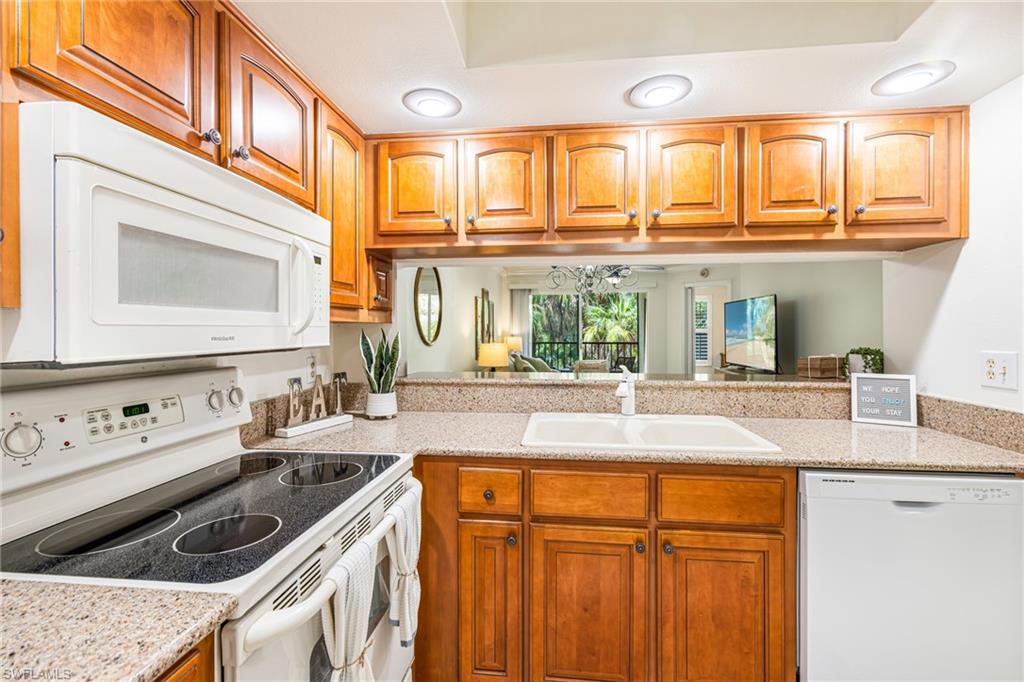 15126 Parkside Dr 104 Property Photo 7