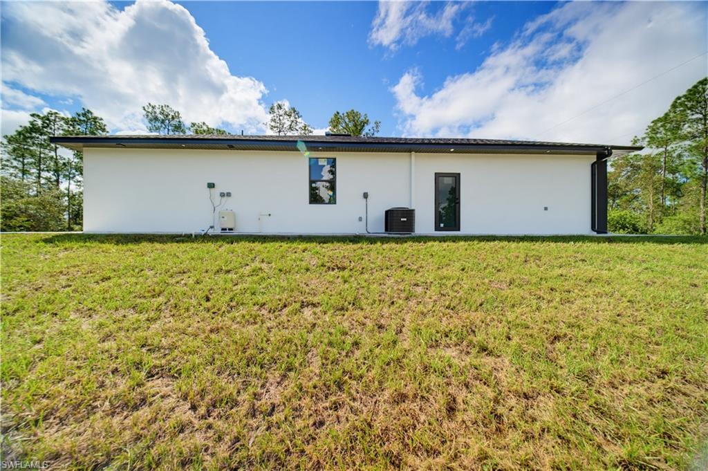 1318 Roosevelt Ave Property Photo 21