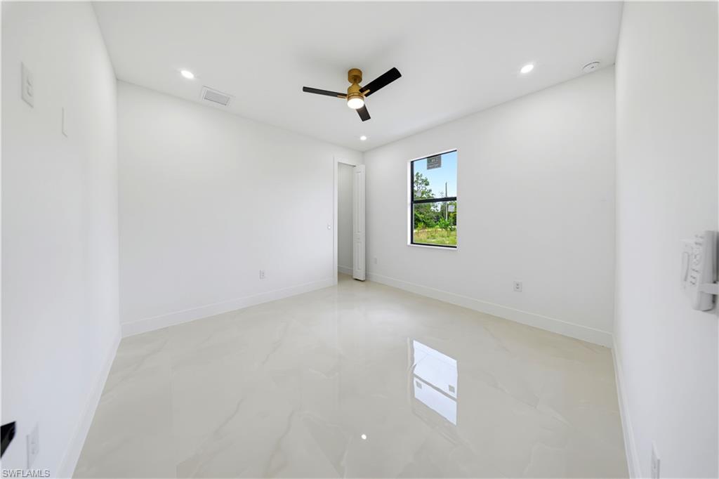 1318 Roosevelt Ave Property Photo 41