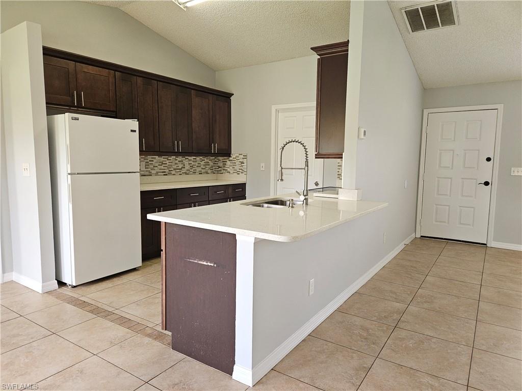 743 Testerman Ct Property Photo 6