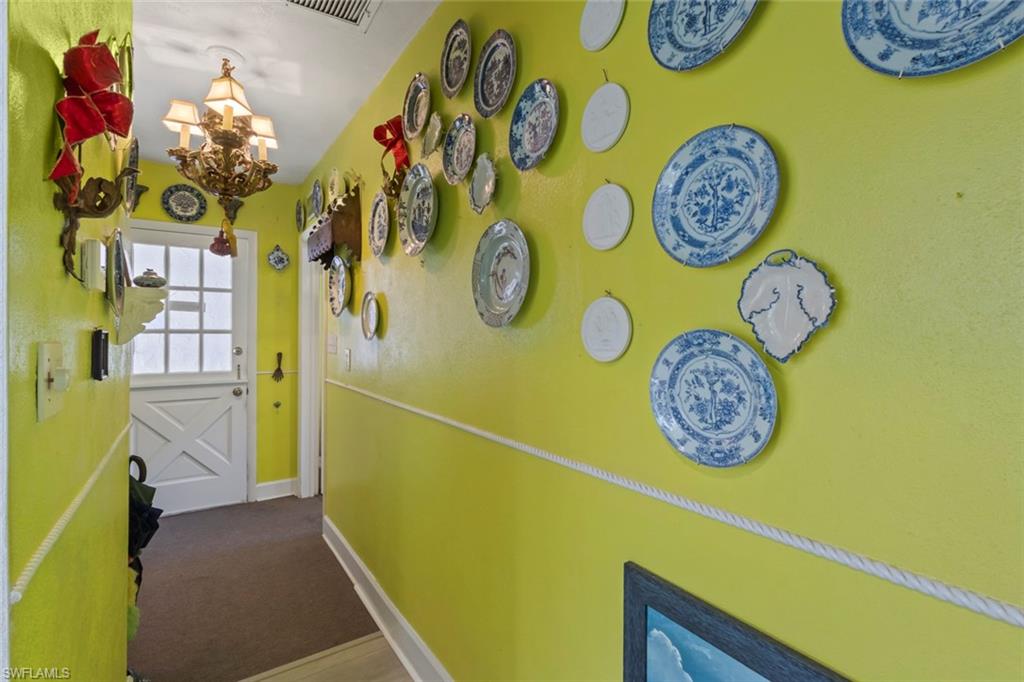 1348 Alcazar Ave Property Photo 22