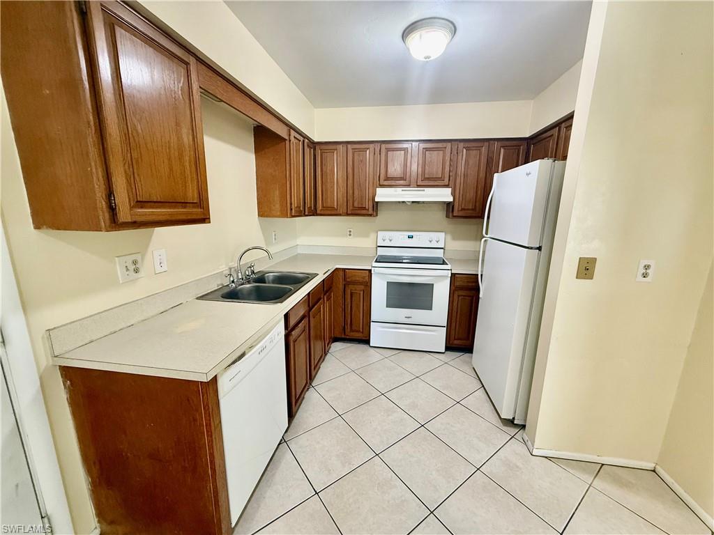 516 Parkside St Property Photo 11