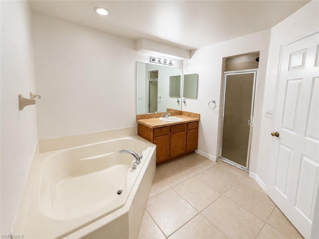 728 Santa Lucia Ave S Property Photo 8