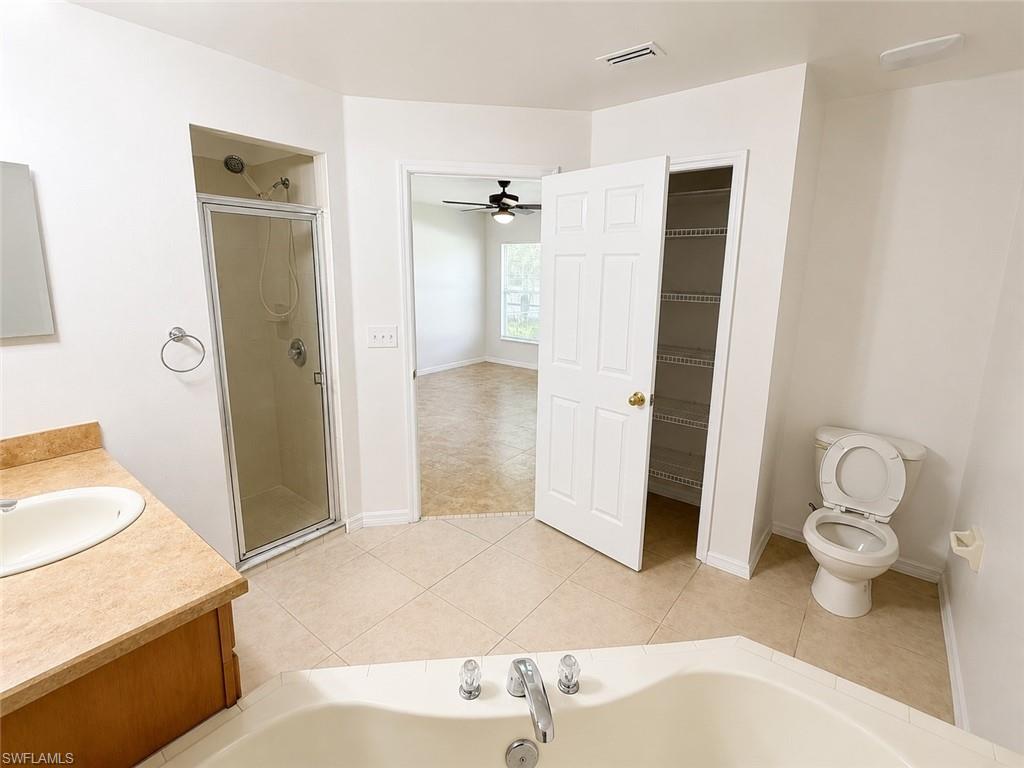 728 Santa Lucia Ave S Property Photo 9