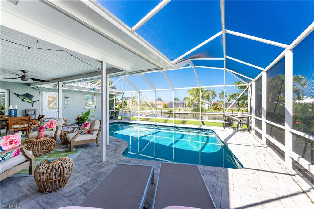 321 Capri Isles Ct Property Photo 42