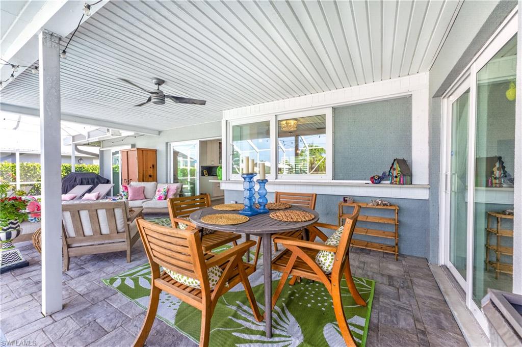 321 Capri Isles Ct Property Photo 44