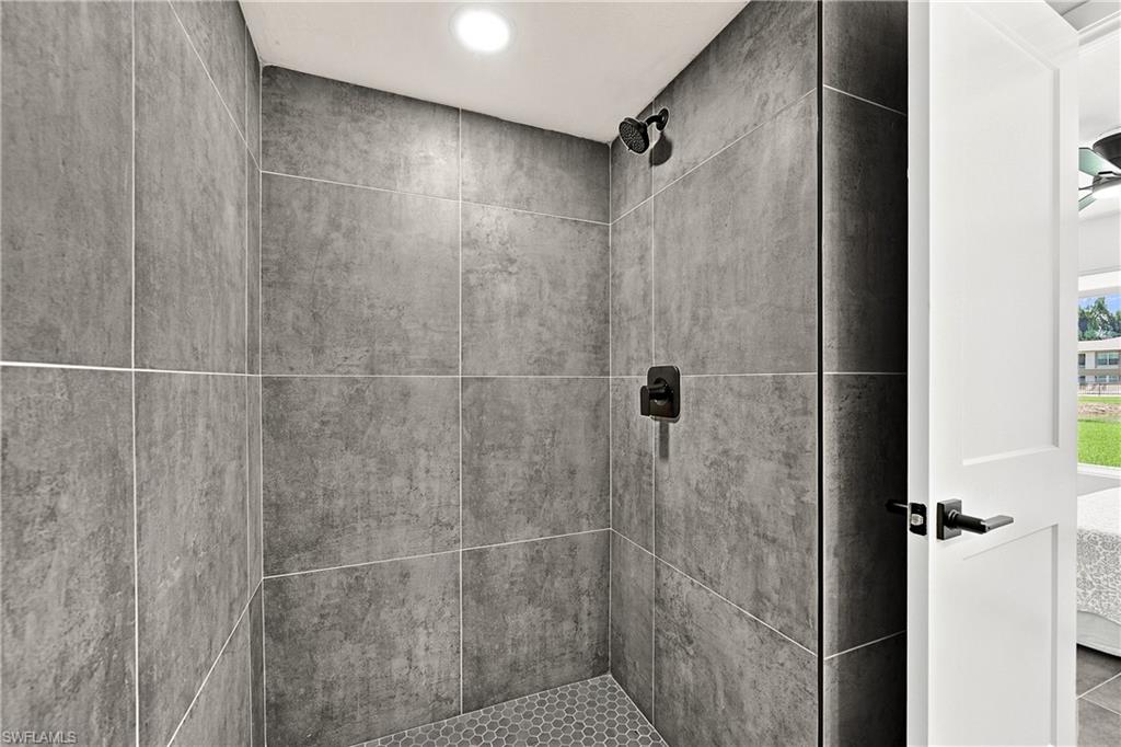 16881 Davis Rd 313 Property Photo 19