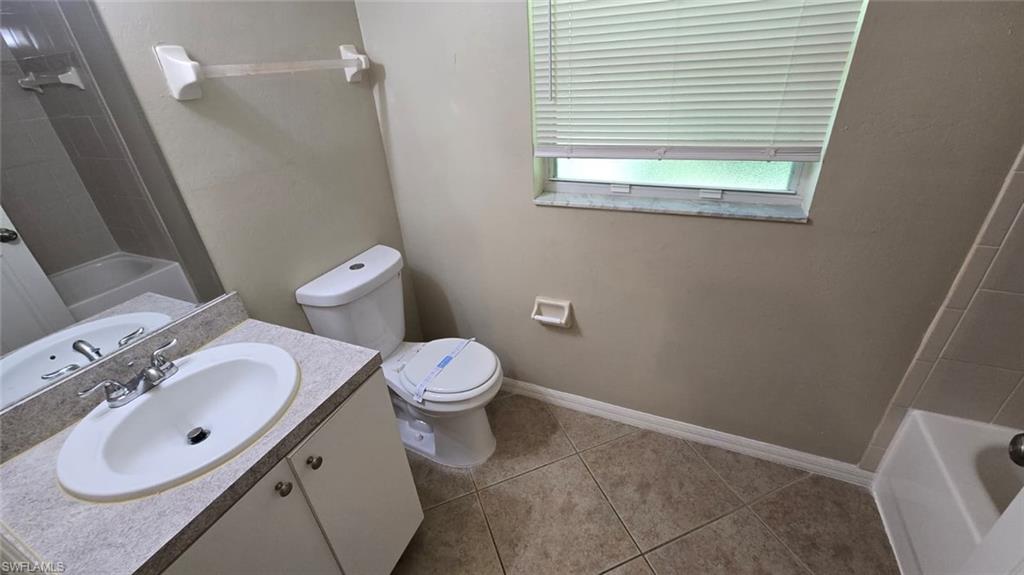 2422 Joe Ave S Property Photo 11