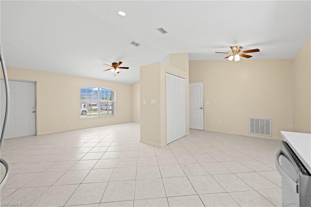 18500 Tampa Rd Property Photo 10