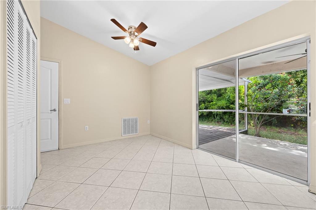 18500 Tampa Rd Property Photo 11