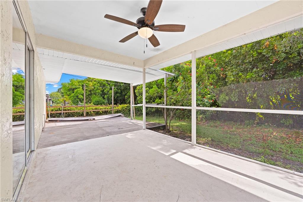 18500 Tampa Rd Property Photo 20