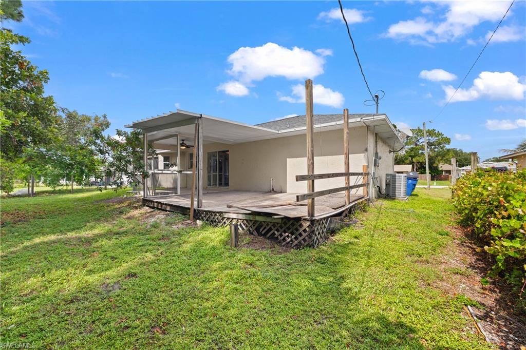 18500 Tampa Rd Property Photo 22