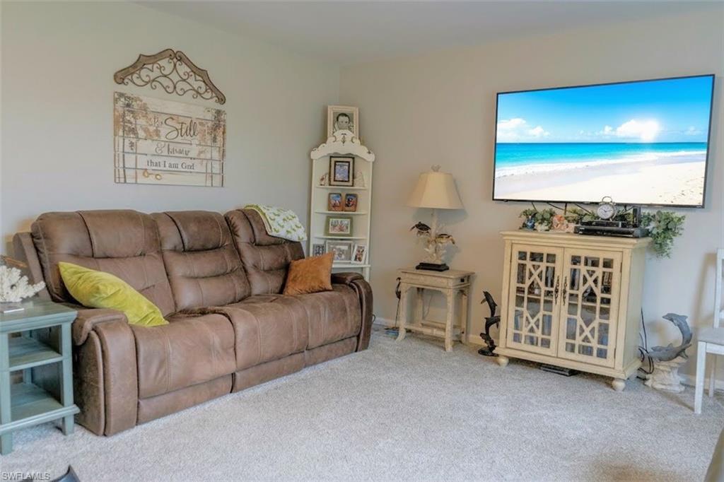 4016 E Sunflower Cir Property Photo 4