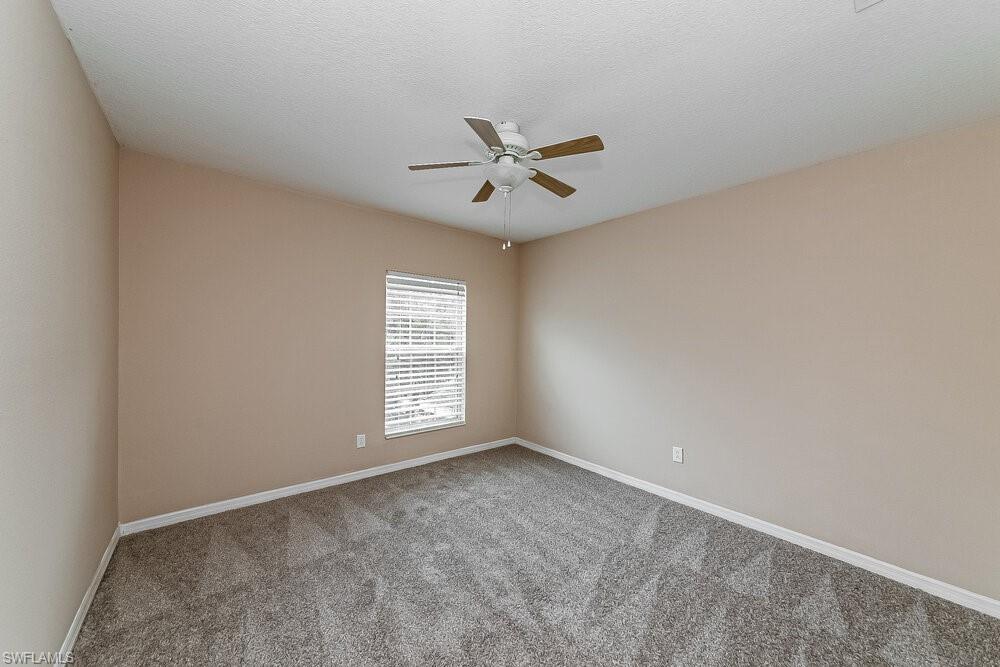 6305 36th Ct E Property Photo 12