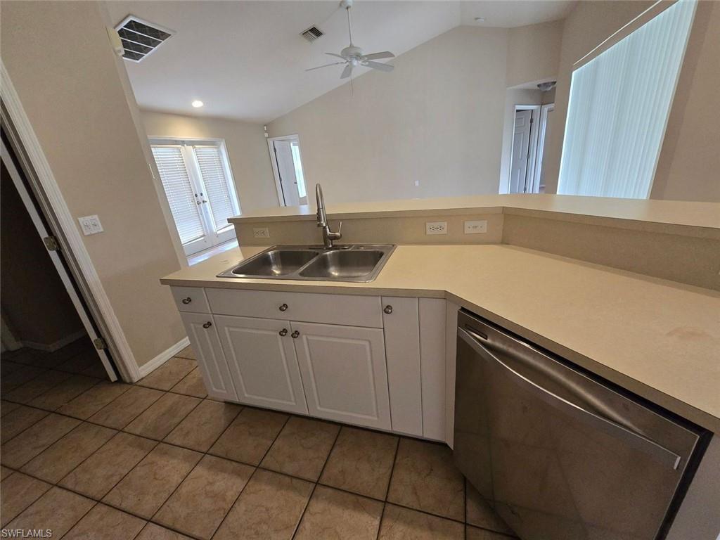 5309 Sands Blvd Property Photo 7