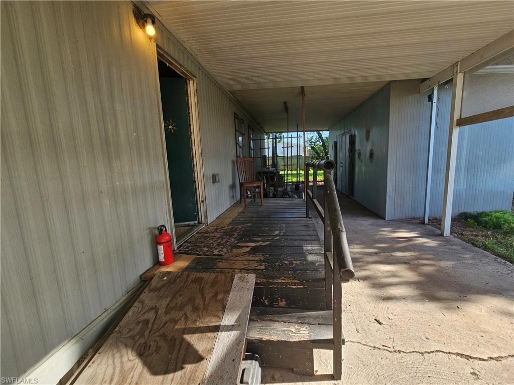 18210 Deuce Rd Property Photo 3