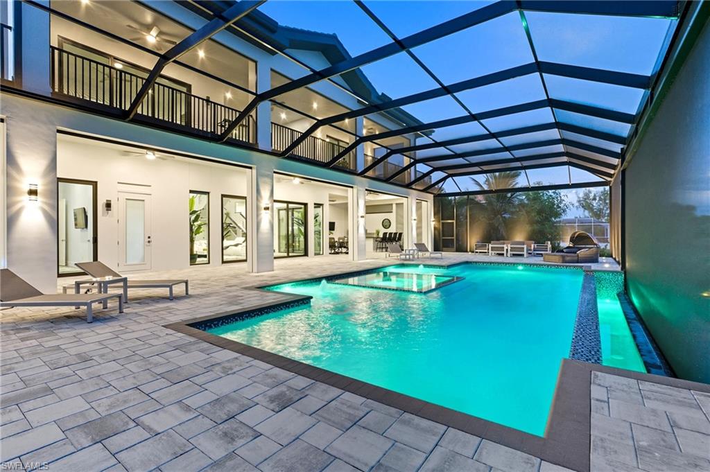 6390 River Club Ct Property Photo 48