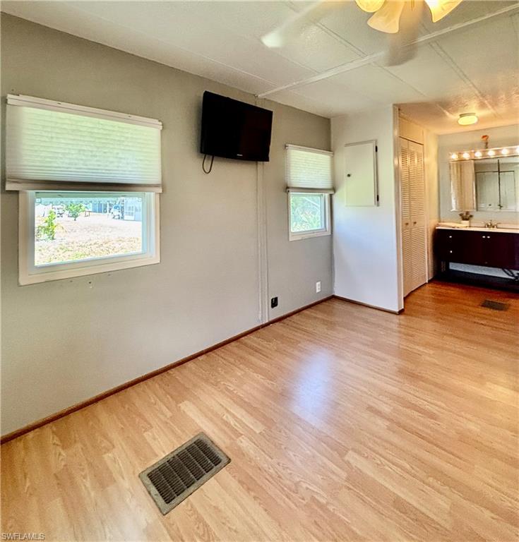 518 Pine Tree Ct Property Photo 18