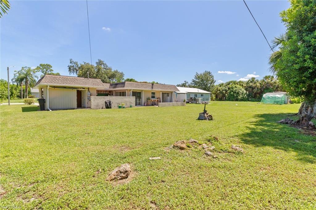 18579 Robinson Ave Property Photo 28