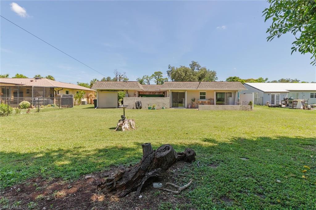 18579 Robinson Ave Property Photo 29