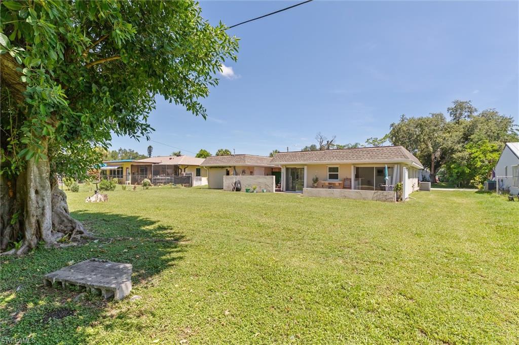 18579 Robinson Ave Property Photo 30