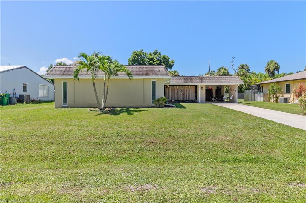 18579 Robinson Ave Property Photo 34