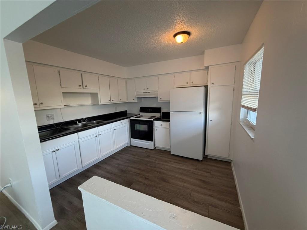 2708 Broadway 7 Property Photo 3
