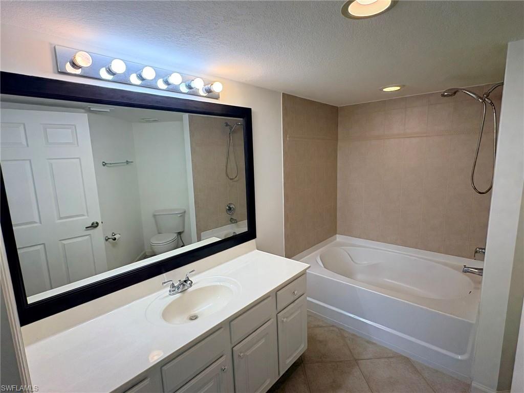 4127 Residence Dr 415 Property Photo 6