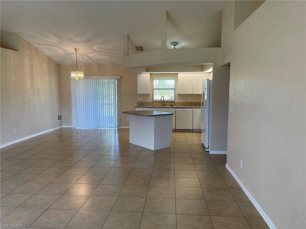 1835 Nw 31st Ter Property Photo 4
