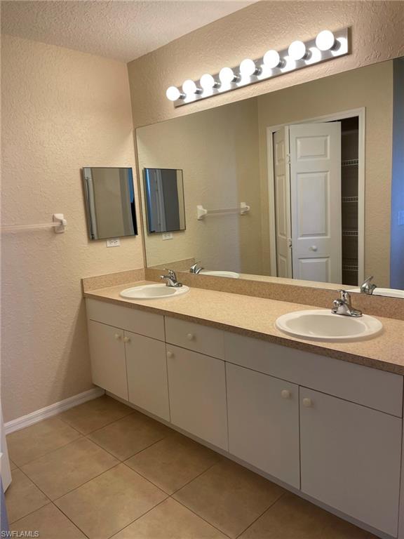 1835 Nw 31st Ter Property Photo 13