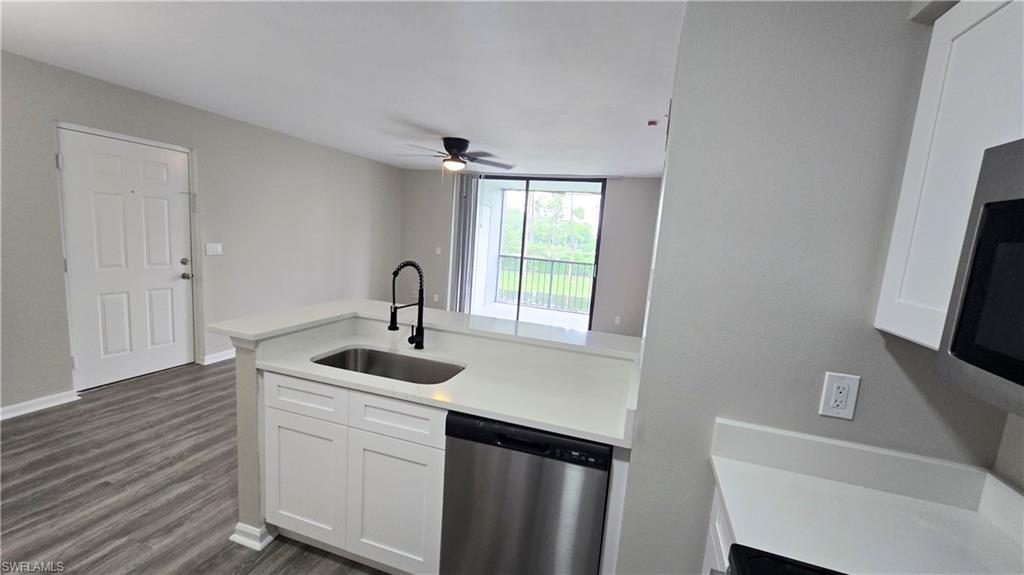 13545 Eagle Ridge Dr 826 Property Photo 3