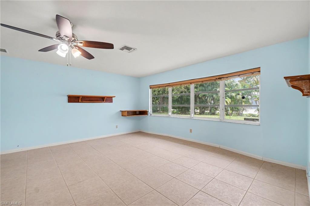5791 Porpoise Rd Property Photo 5