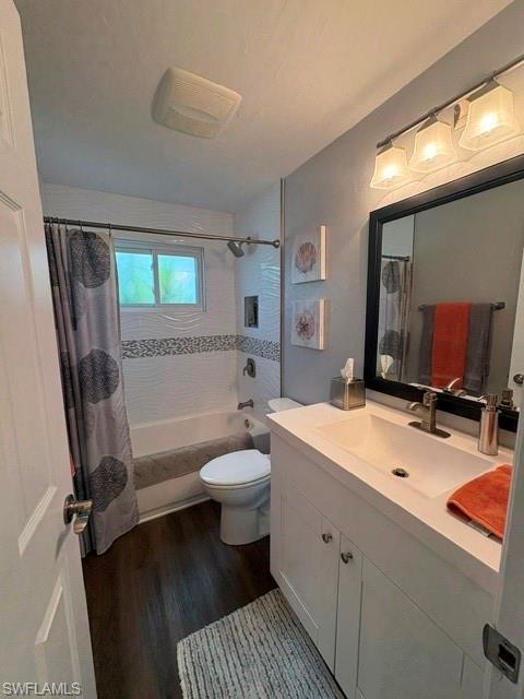 4431 N Pacific Cir Property Photo 18