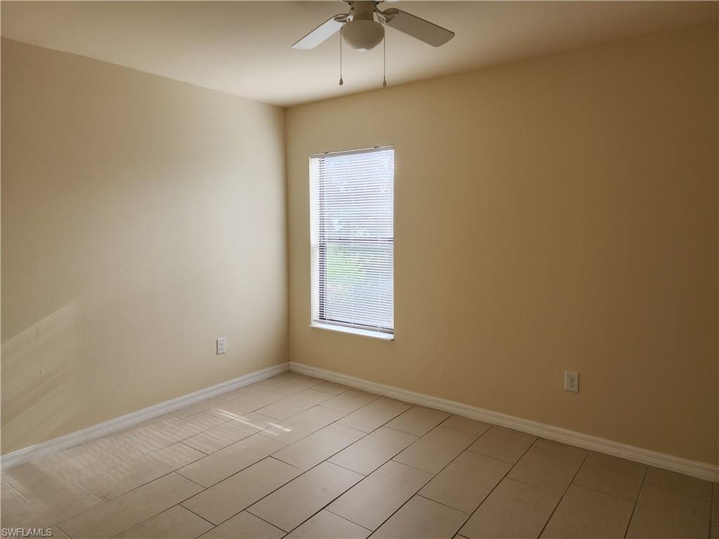 121 Sw 16th Ter Property Photo 8
