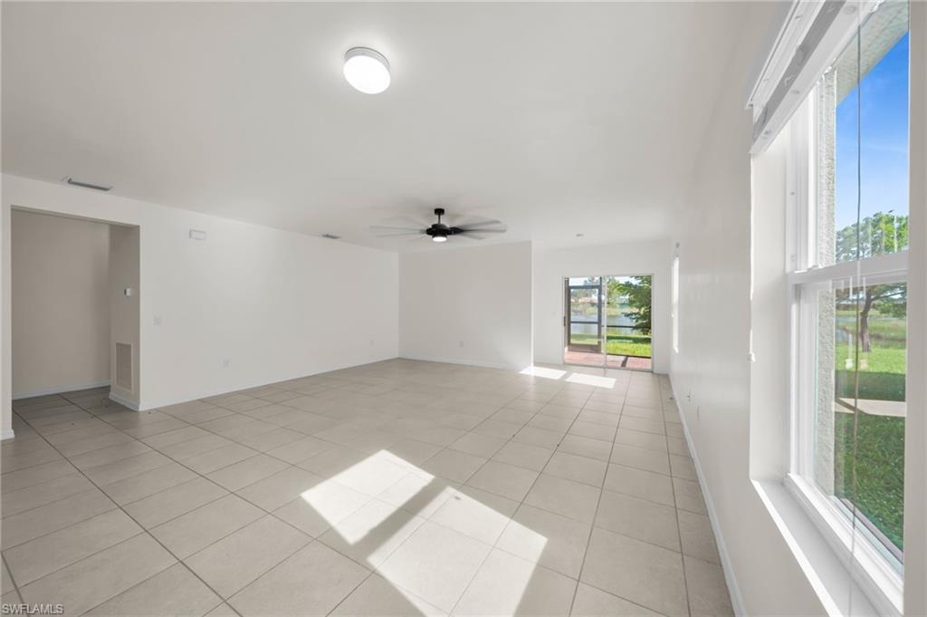3477 Acapulco Cir Property Photo 7